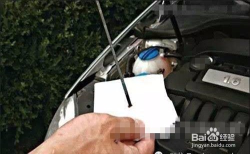 测试机油压力前要检查哪些项目？