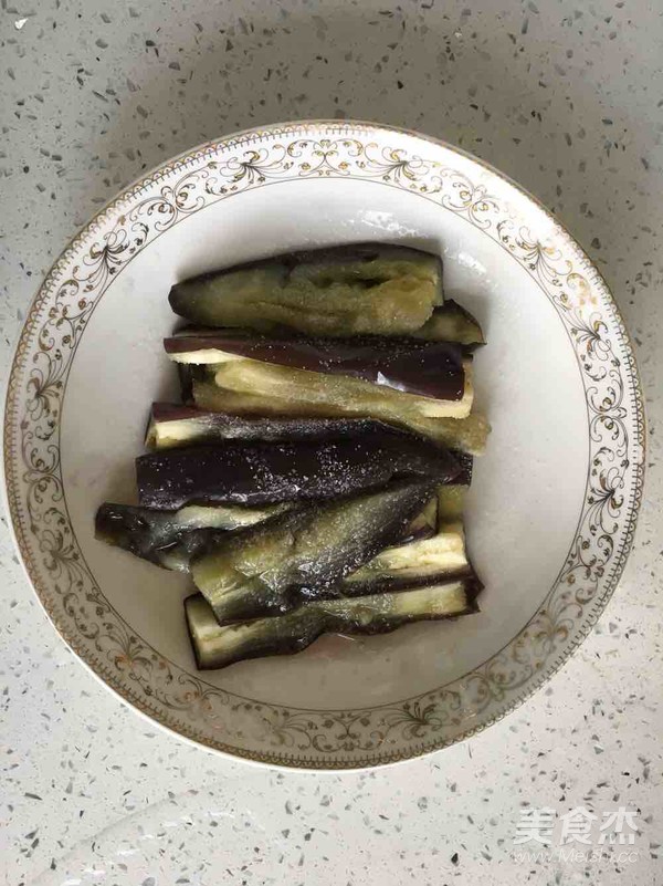 凉拌茄子的做法