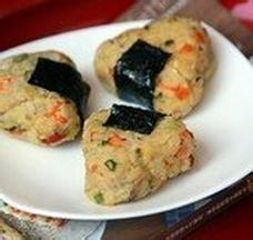 自制韩式蔬菜饭团