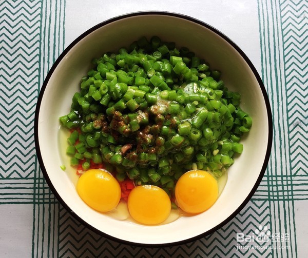 豆角煎鸡蛋的做法