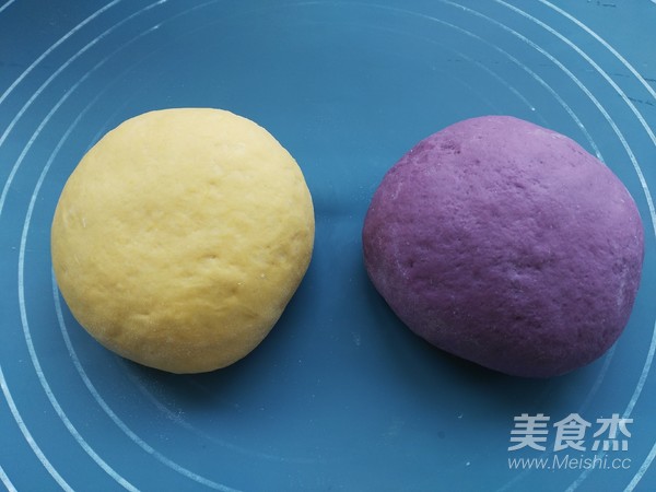 面食也可以如此华丽--玫瑰花馒头