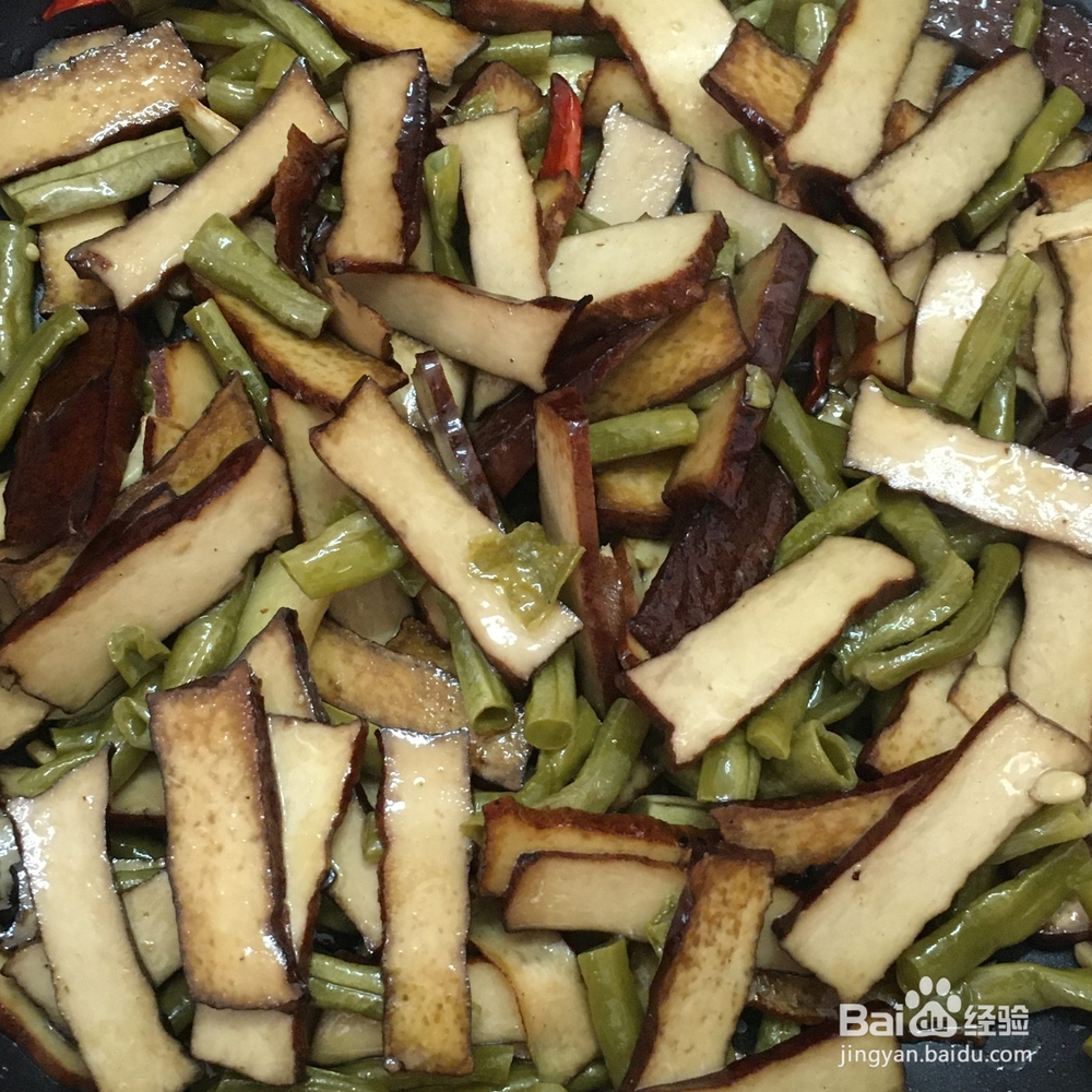 酸豆角炒卤豆干怎么做好吃