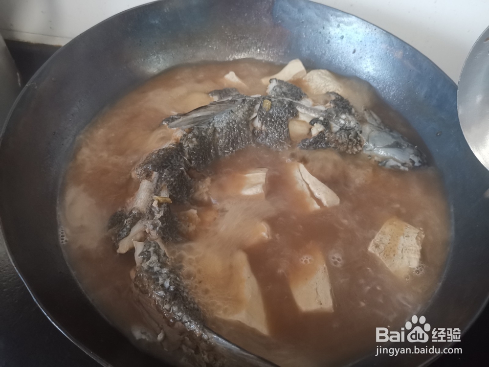 茴香白鱼炖冻豆腐