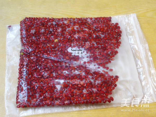 广式栗子豆沙月饼