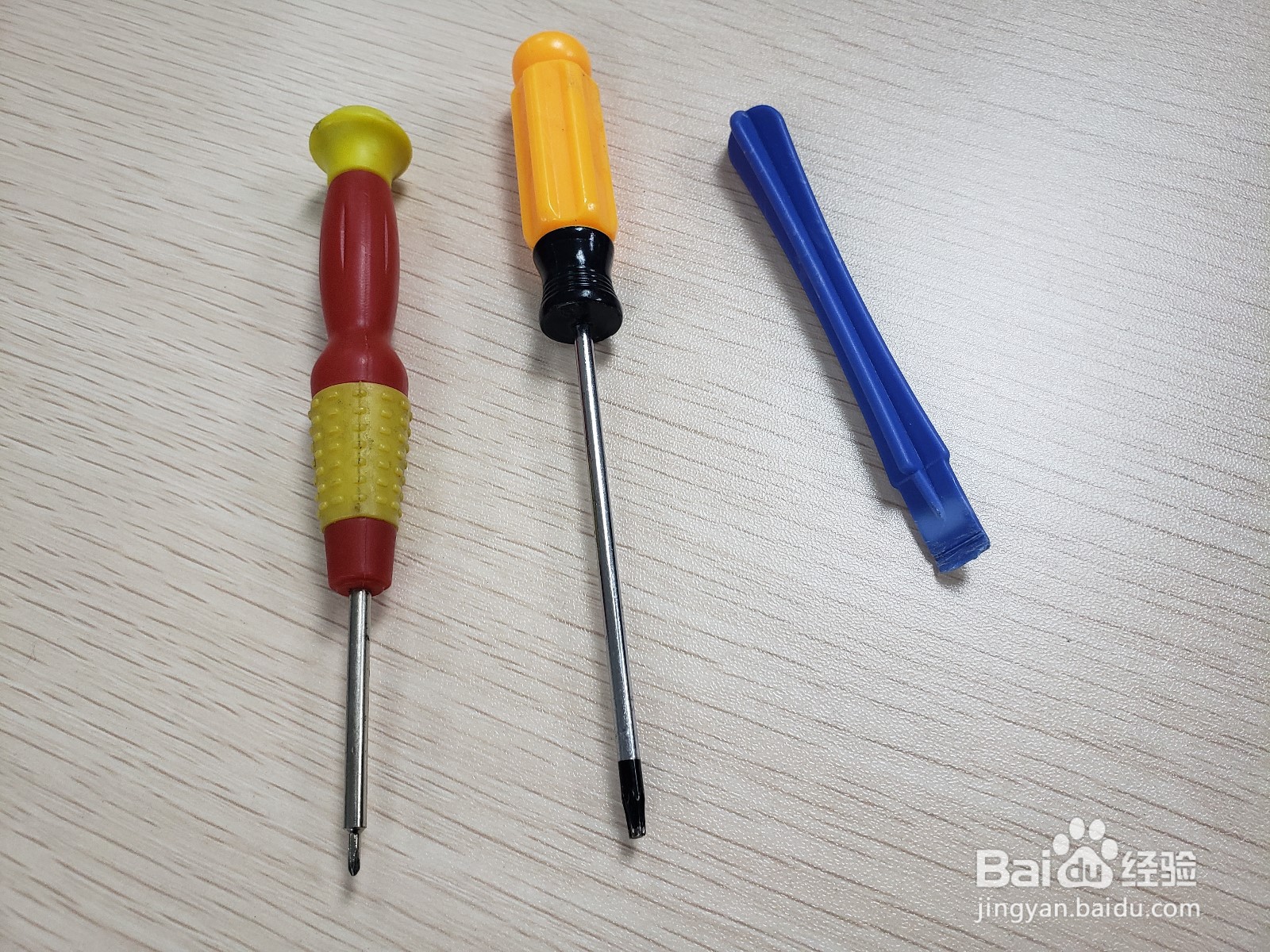 惠普笔记本Compaq511拆机图片分解