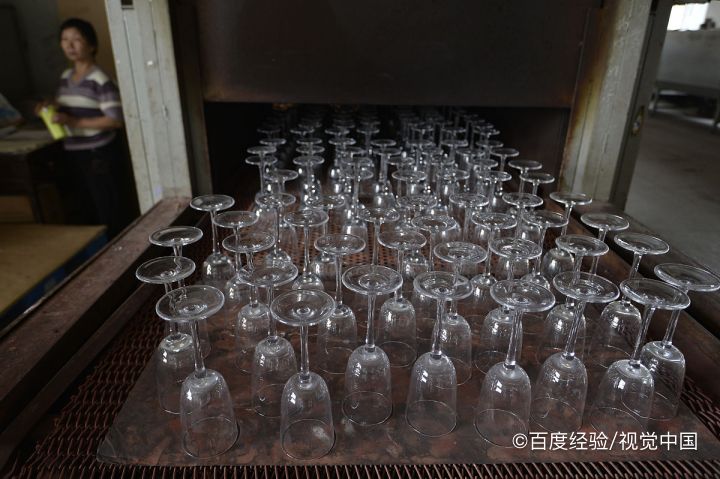 杯子里面有异味怎么去除