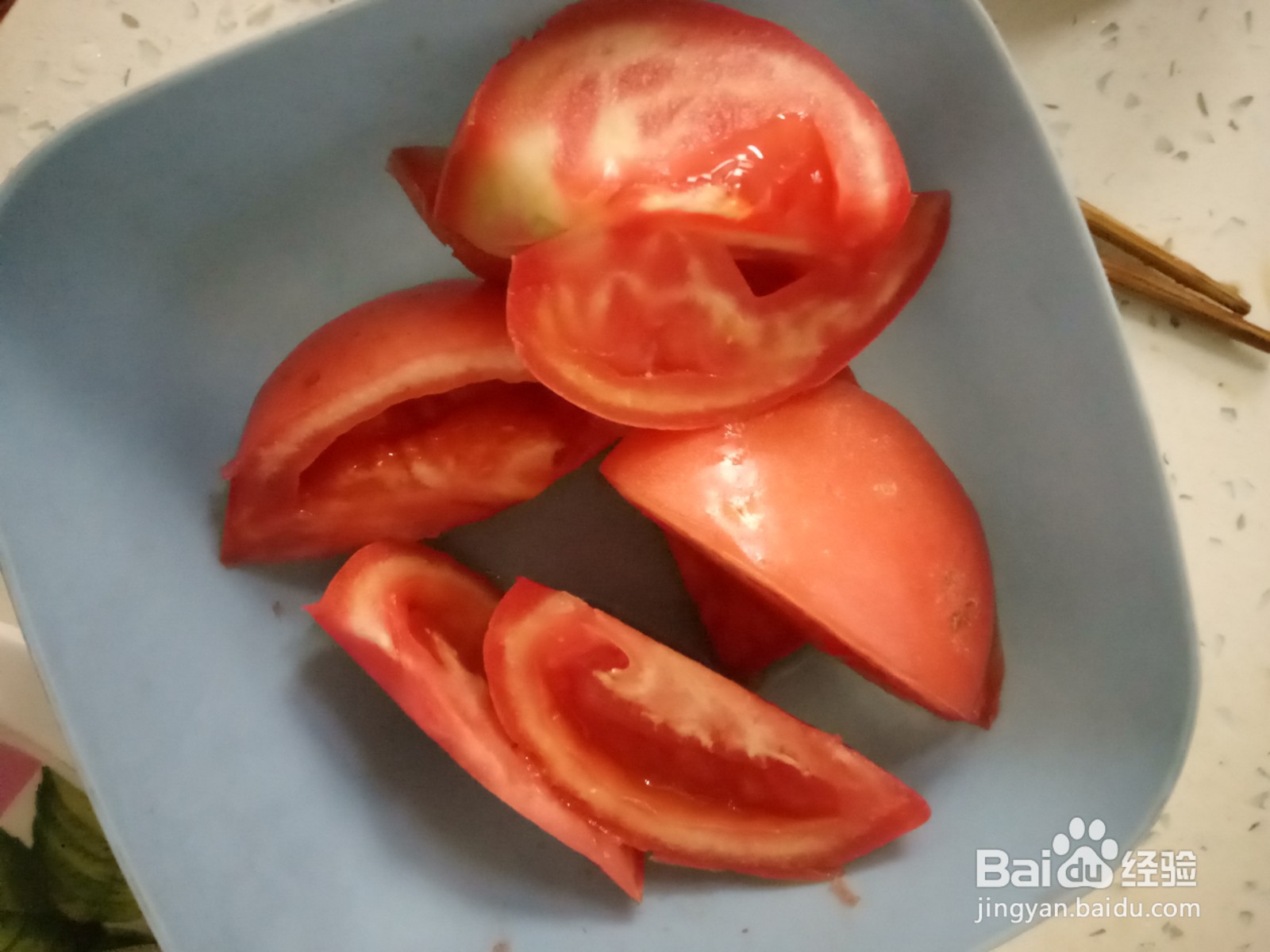 西红柿炒土豆火腿肠