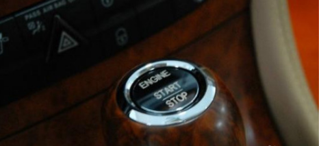 奔驰无钥匙进入设置方法