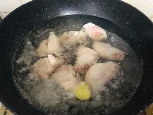玉米猪蹄汤做法
