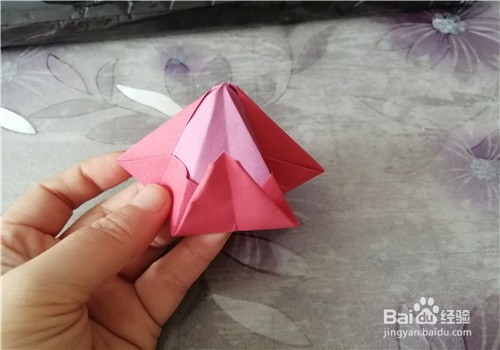 手工折纸之越橘花怎么折