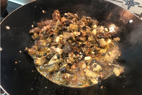 豆鼓鱼罐头的制作方法是什么