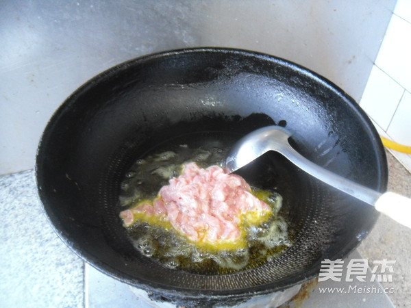 芫爆里脊的做法