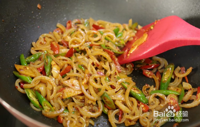 香辣过瘾有滋有味辣炒肉皮