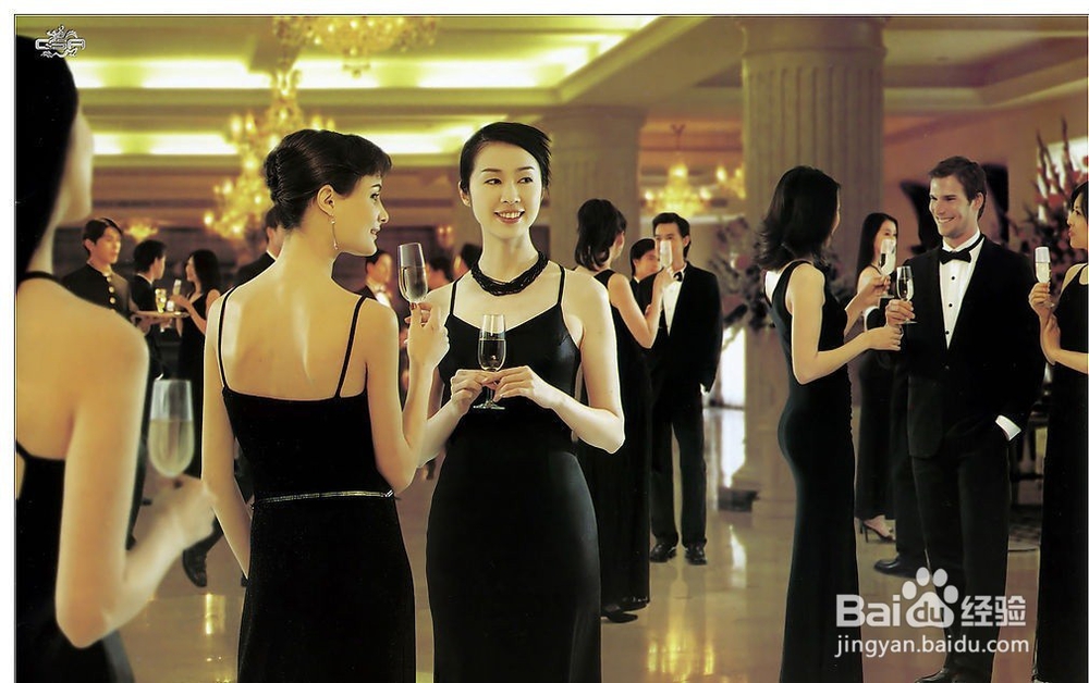 不同场合女生怎么选择着装 ？