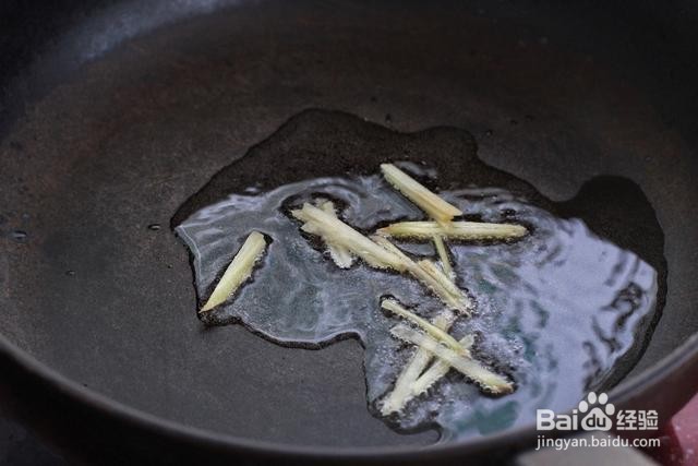 怎么做菌菇虾仁豆腐汤