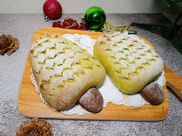 圣诞树椰蓉面包