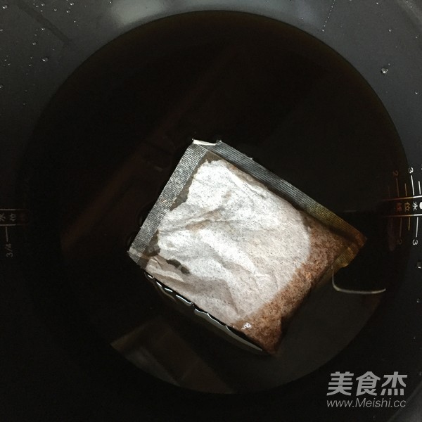 卤鹌鹑蛋的做法