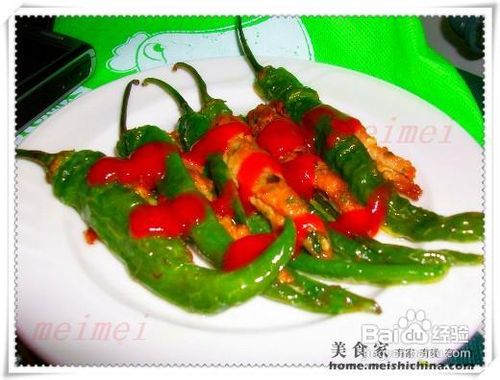 家常菜肴酿虎皮尖椒