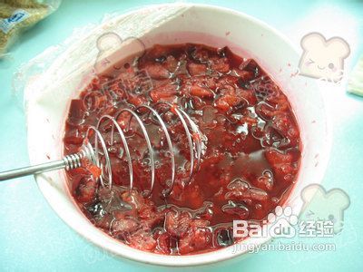 微波5分钟搞定的【黑布朗果酱】