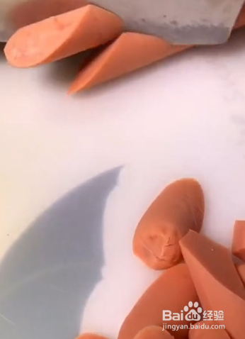 如何制作孜然火腿肠