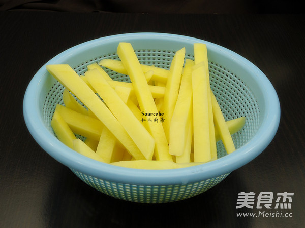 五香土豆条的做法