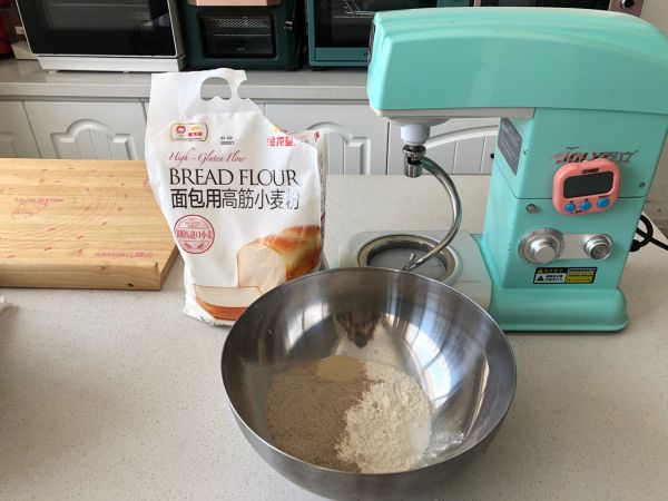 一次性发酵亚麻籽黑麦面包