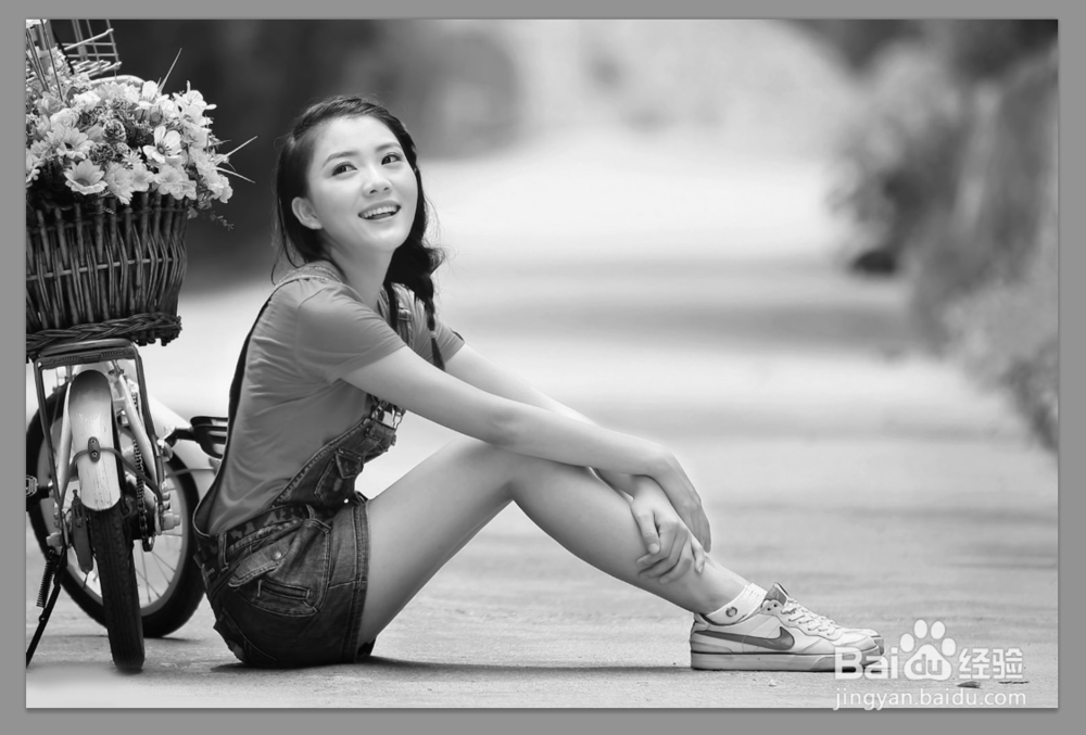 Ps如何将生活照转素描