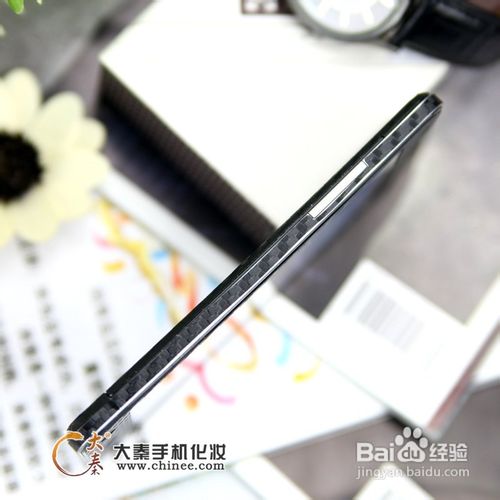 OPPO Finder X907手机贴膜方法？