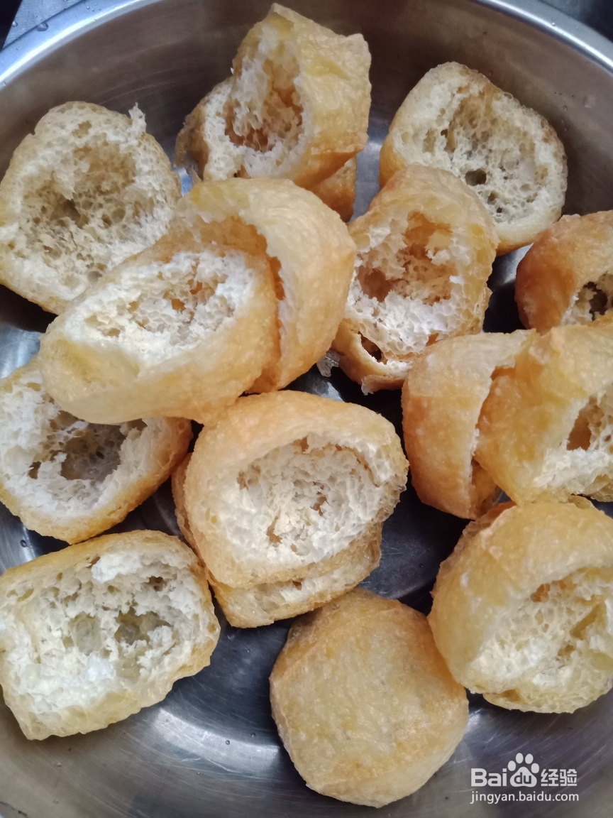 怎么做油豆泡塞鱼?