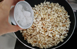 如何做奶油爆米花