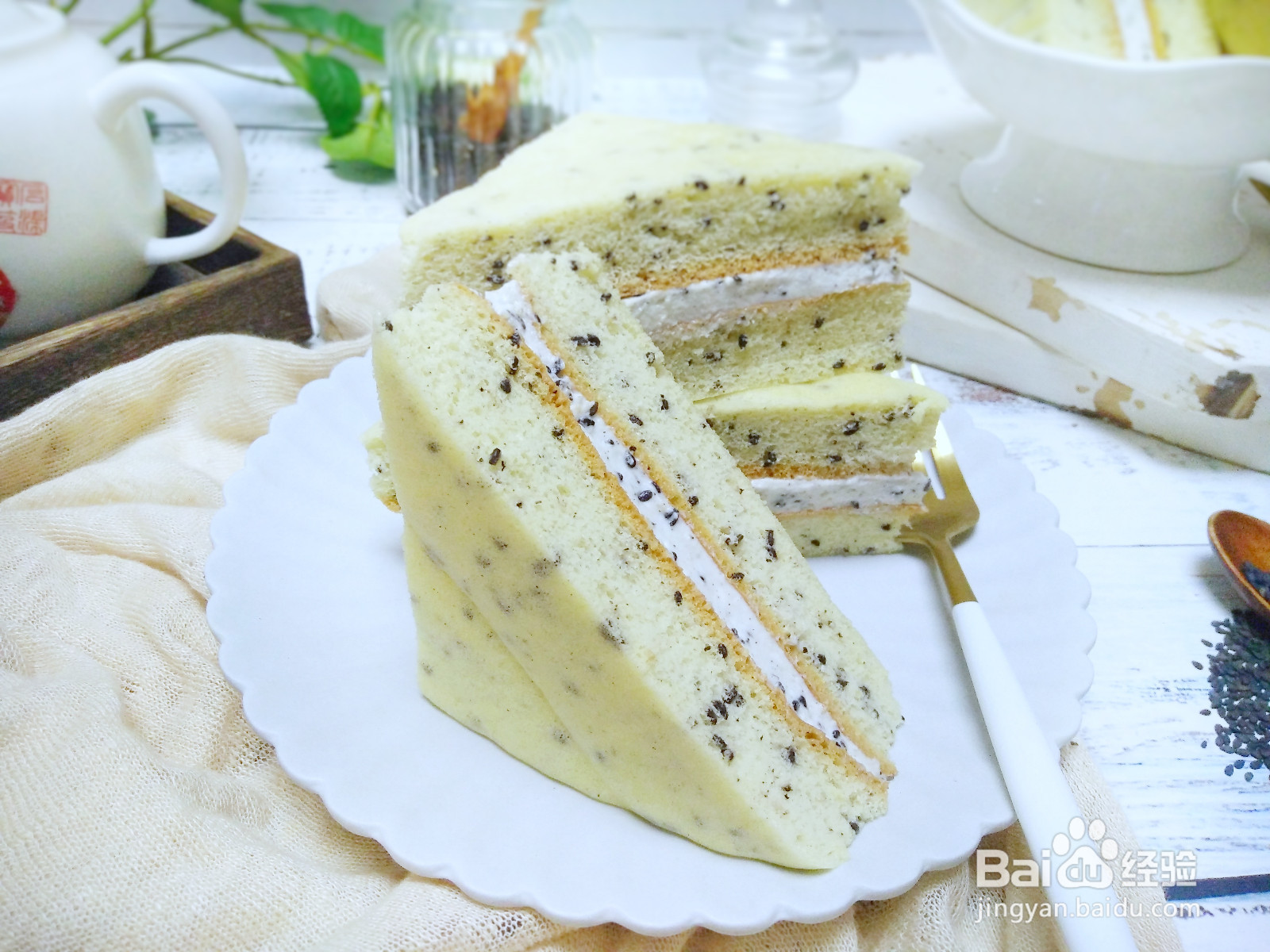 黑芝麻三明治蛋糕的做法