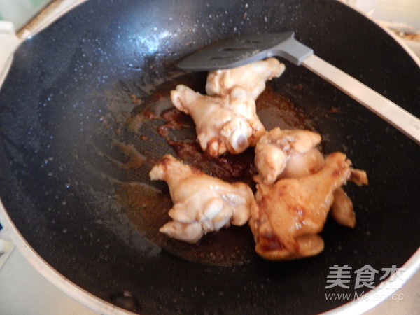 沙茶鸡腿根的做法