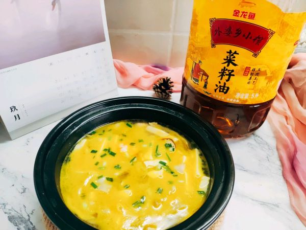 金汤虾仁豆腐羹