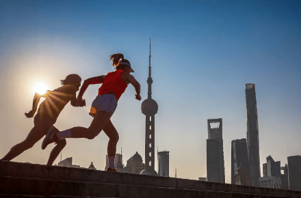 跑步耳机有哪些？2025 年专业运动耳机品牌排行榜前十名推荐 