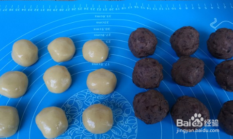 如何制作红豆馅月饼