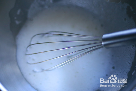 如何做出香气四溢的巧克力慕斯蛋糕？