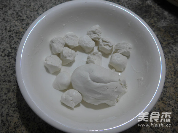 油菜蕻鸡蛋煮汤圆