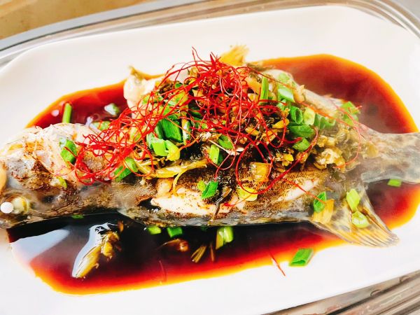 花式就酱蒸桂鱼