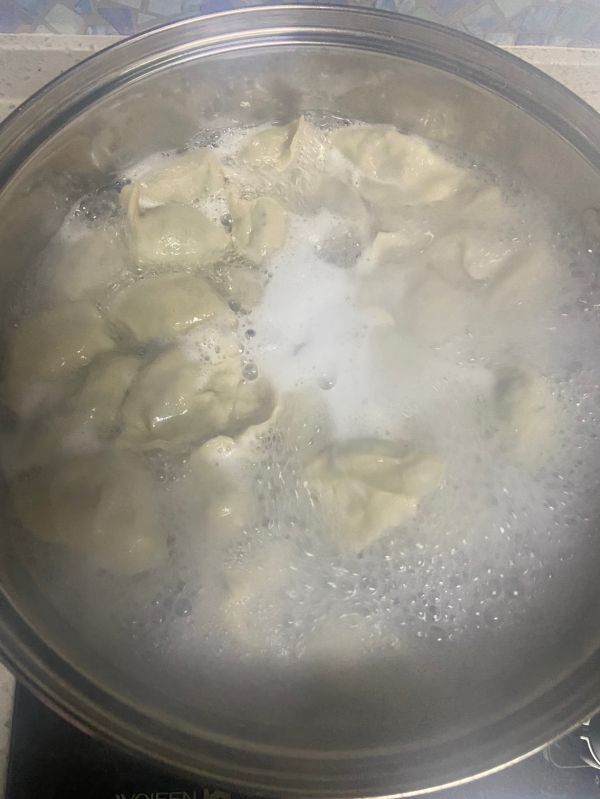 韭菜鸡蛋馅饺子