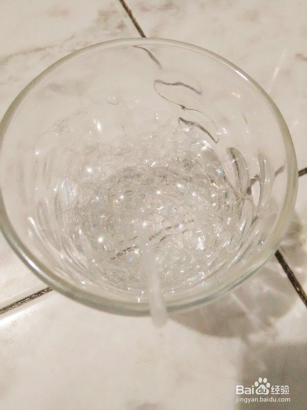 怎样给孩子做泡泡水