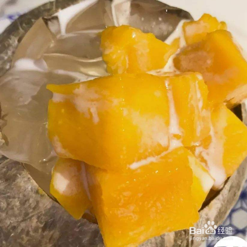 芒果肉里面有黑色的茎