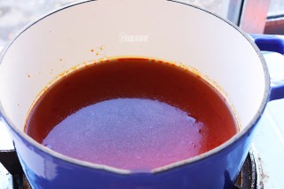 如何在家就能简单煮一碗酸菜叉烧荞麦面呢?