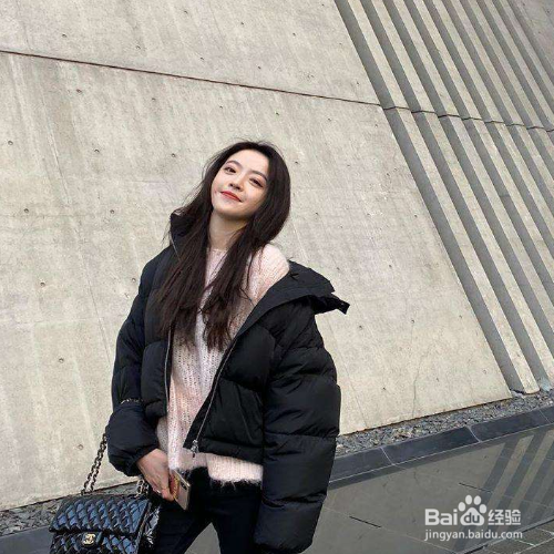 衣服下摆用皮筋怎么打结