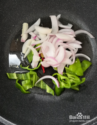 青椒炒牛肉家常做法