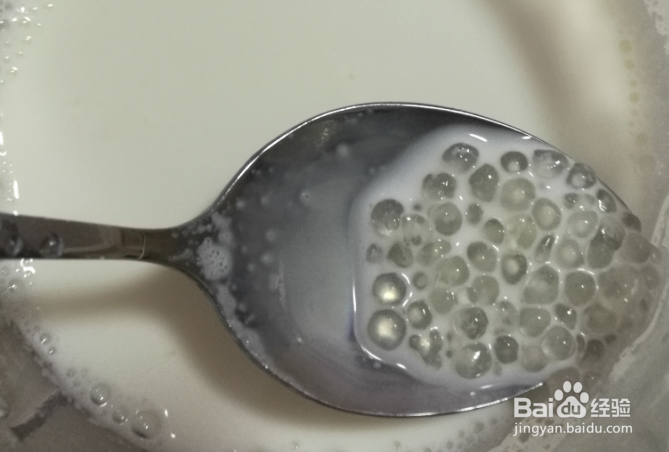 简单健脾甜品制作牛奶西米露