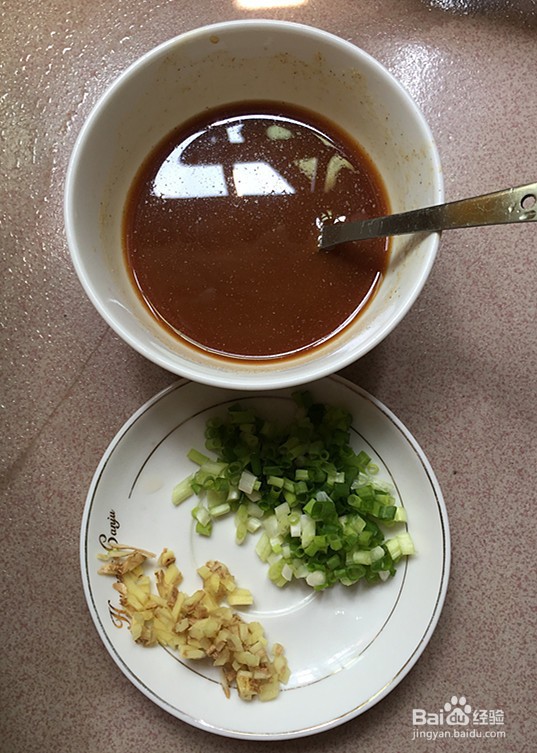 日本豆腐烩磷虾的做法