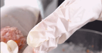 养生家常菜谱:鲜山药蒸肉丸做法