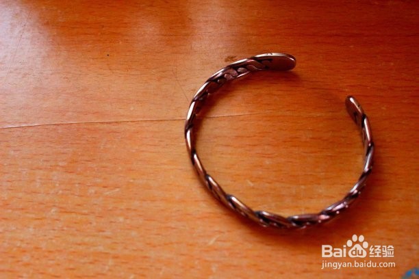 教你纯银手镯如何辨别真假