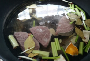 麻辣爽口牛肉干