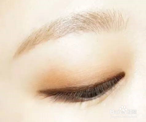 短发女生怎么化妆？